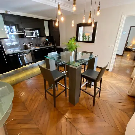Appartement Moderne - Champs Elysees Haussmann